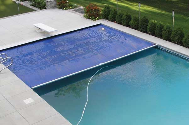 Automatic Retractable Safety Pool Covers Latham Pool Products - Latham Pools