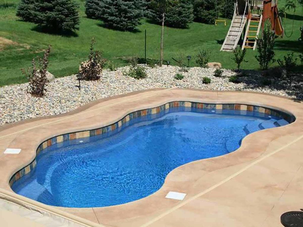 Bermuda Fiberglass Pool