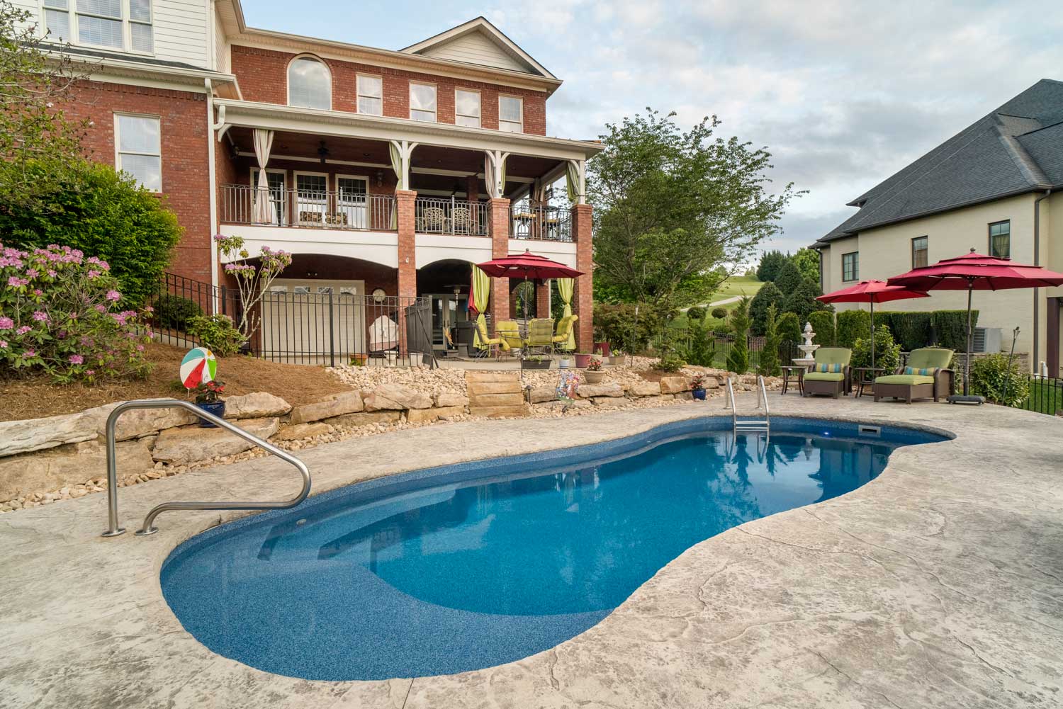 Vista Isle fiberglass pool — view photo gallery