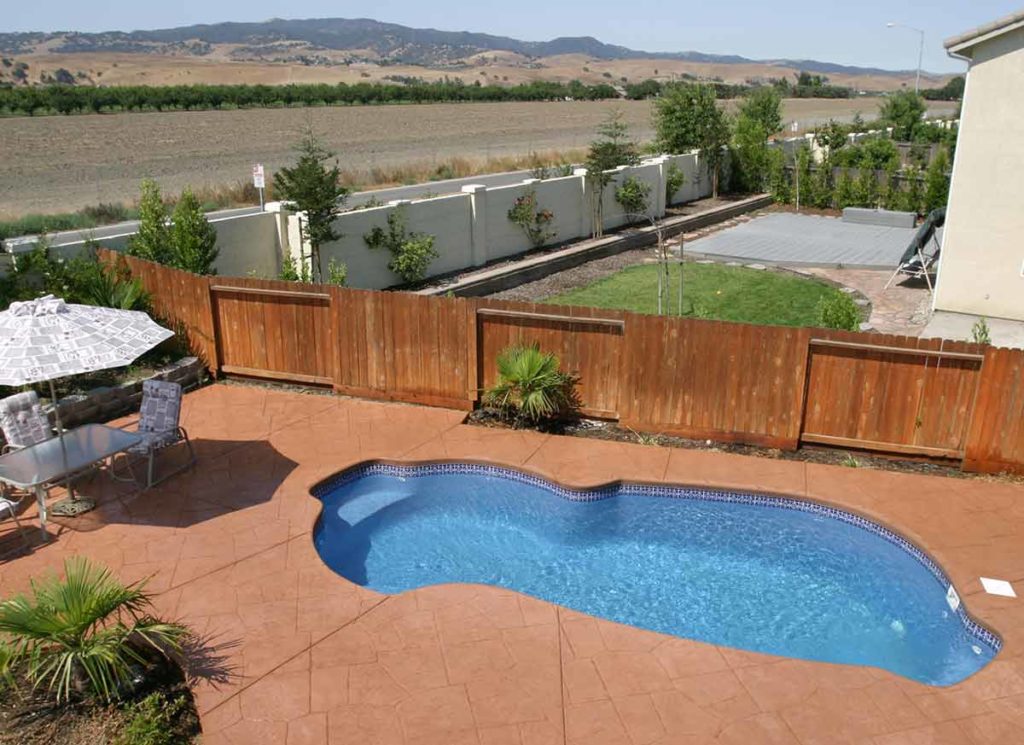 Freeport Fiberglass Pool