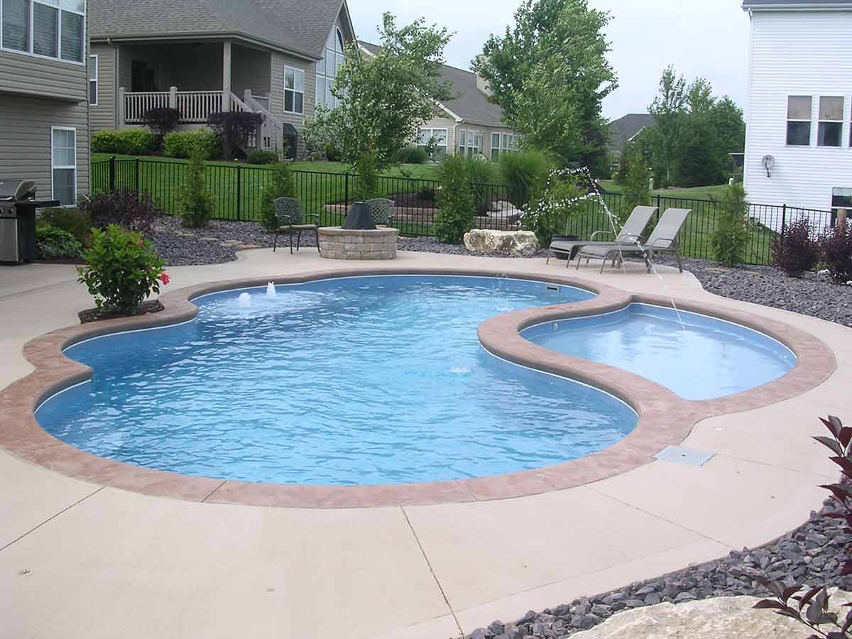 latham gemini pool