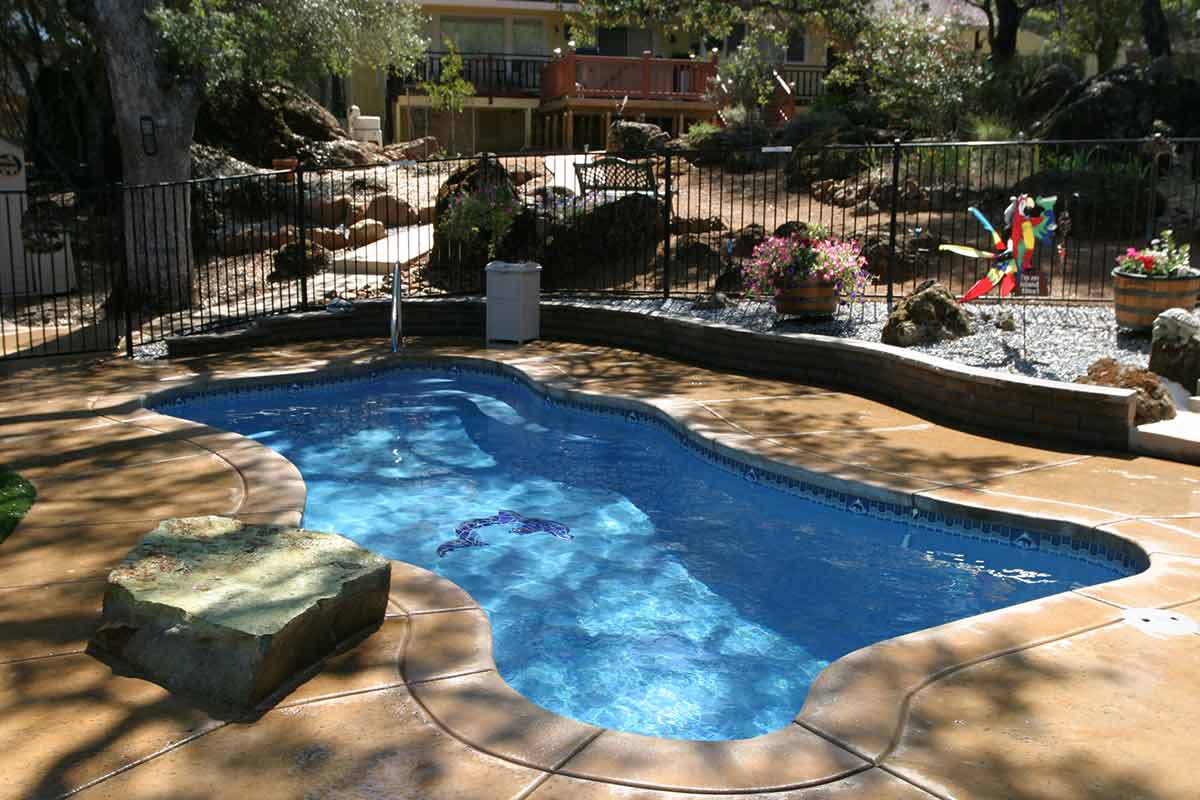 Cape Cod 12 fiberglass pool — view photo gallery