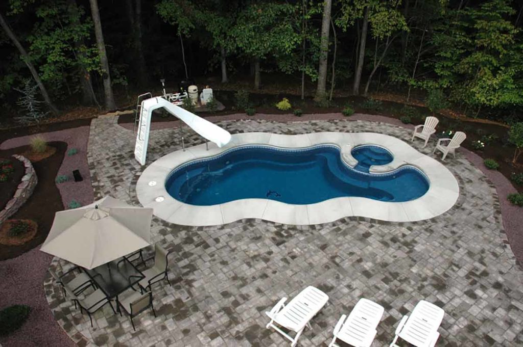 Laguna Deluxe Fiberglass Pool