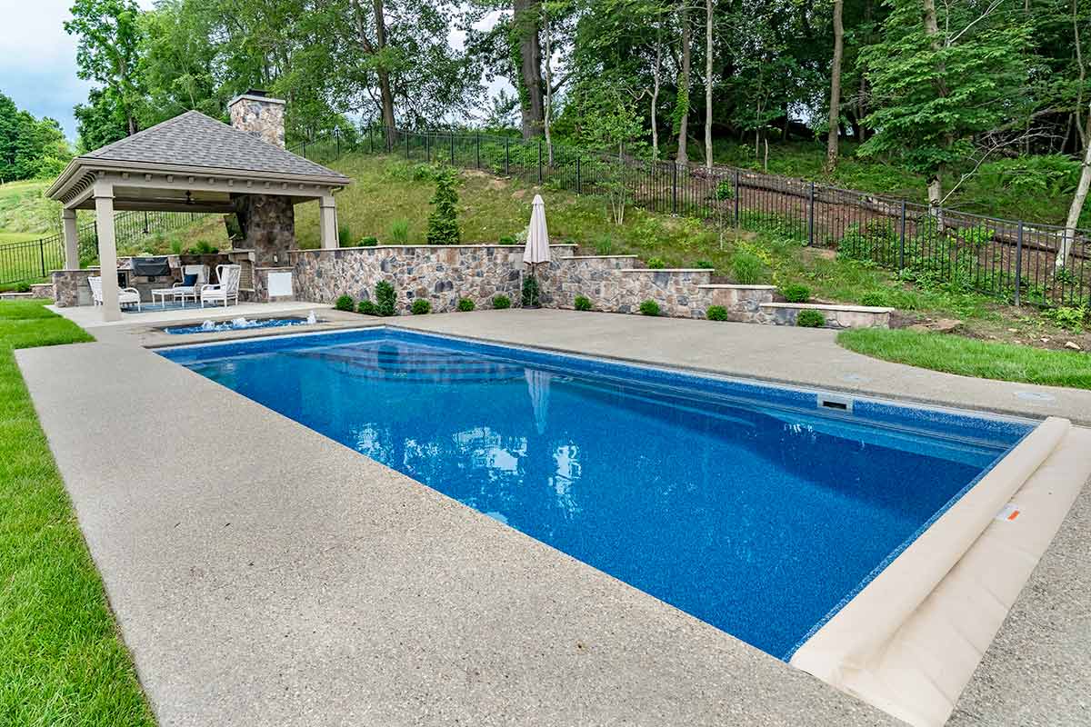 14' x 30' Olympia 14 Model Pool Latham Pool