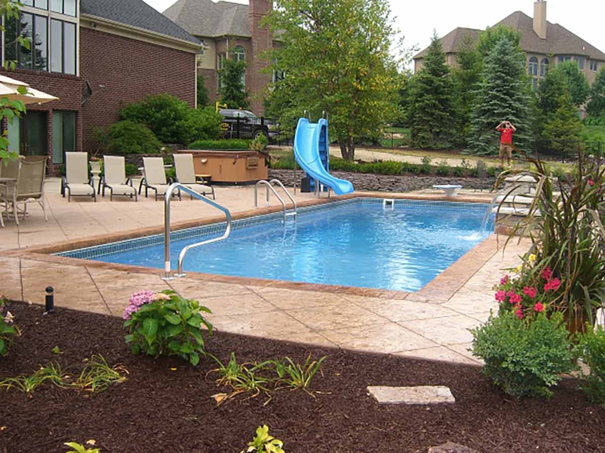 latham synergy pool