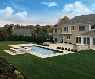 Monaco Fiberglass Pool