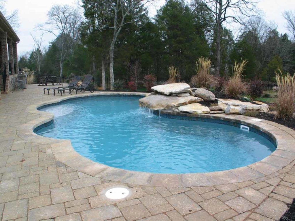 Picasso Fiberglass Pool