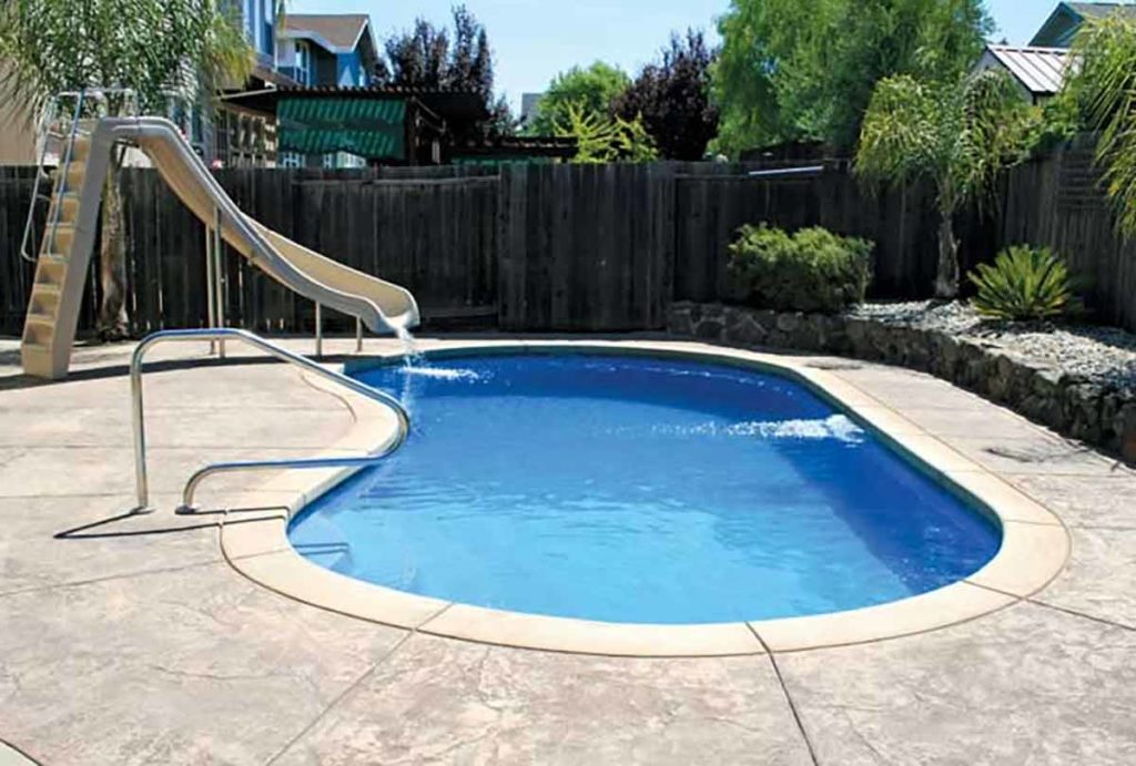 Valencia Fiberglass Pool