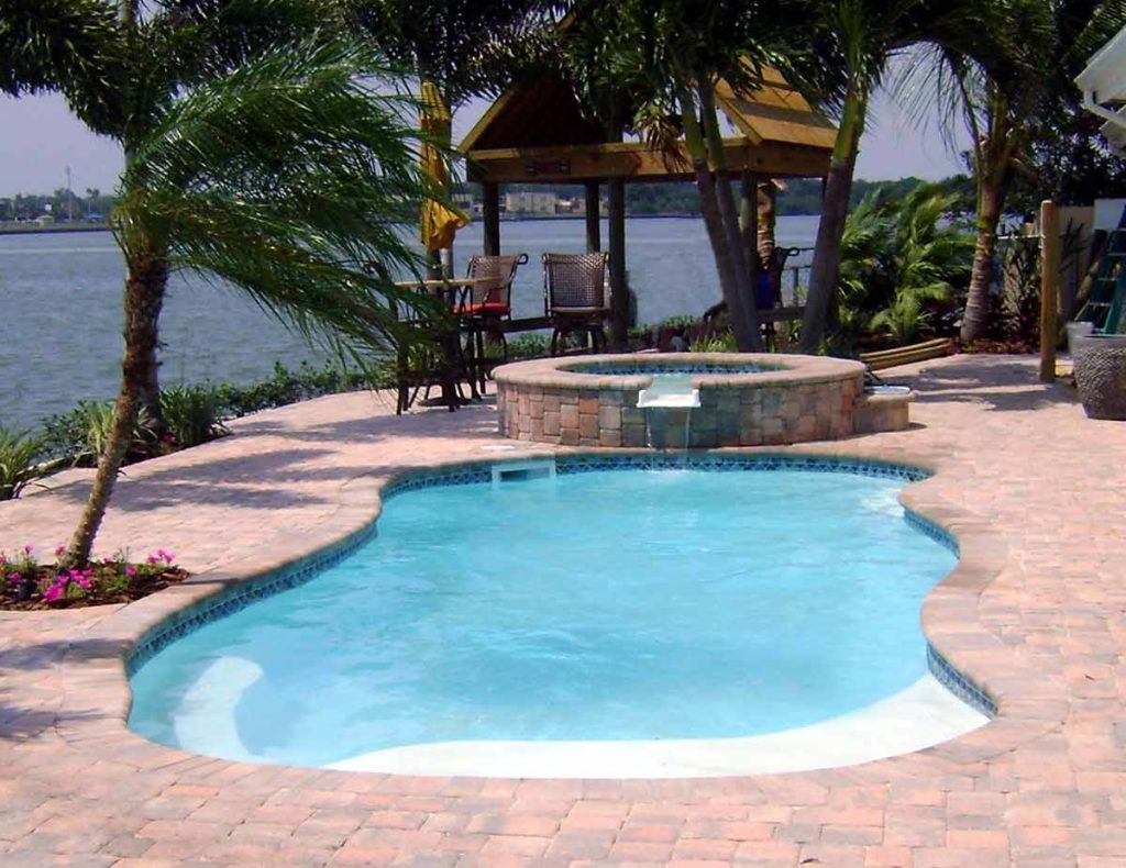 Vista Isle Fiberglass Pool