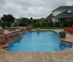 astoria pool latham