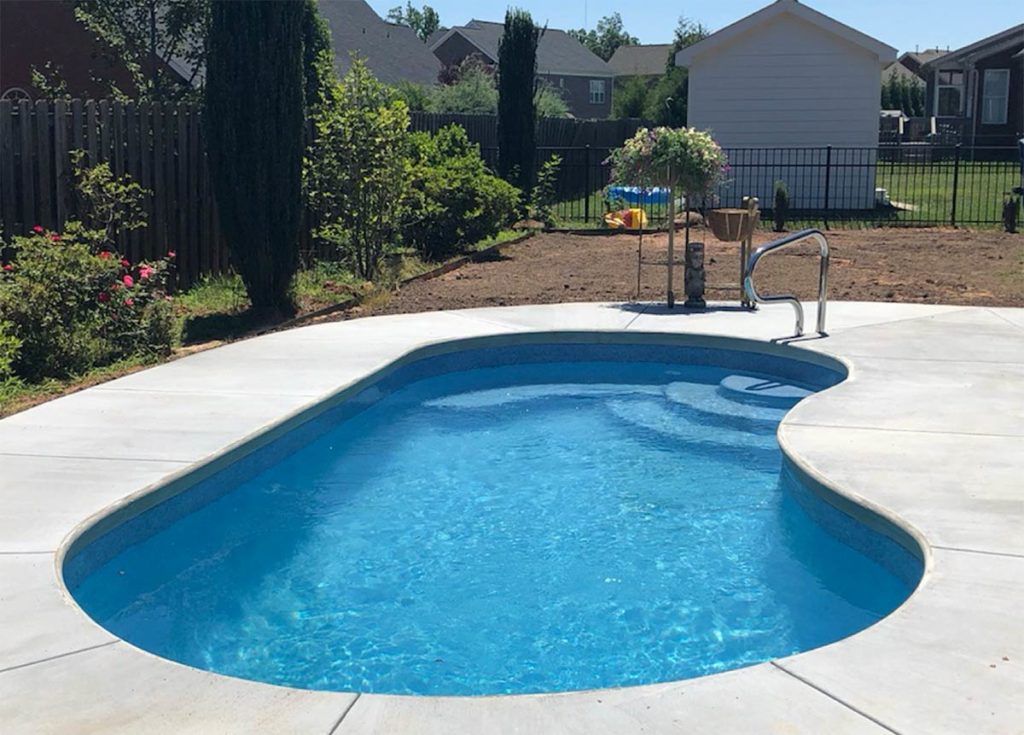 Pool Shapes to Fit Your Backyard