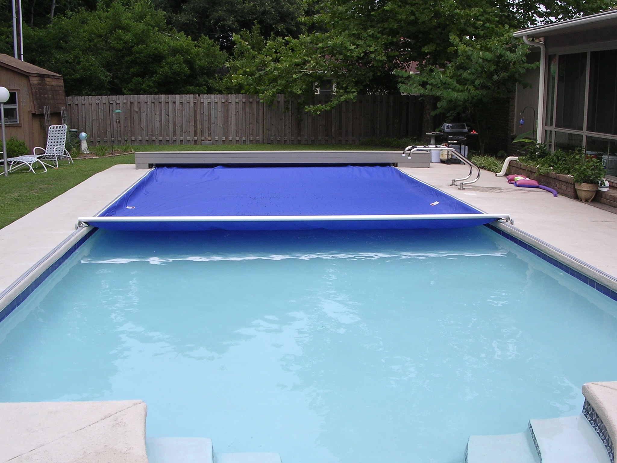 PCS-Automatic-Safety-Pool-Cover-Concealed-by-Bench.jpg PCS-Automatic-Safety-Pool-Cover-Concealed-by-Bench.jpg