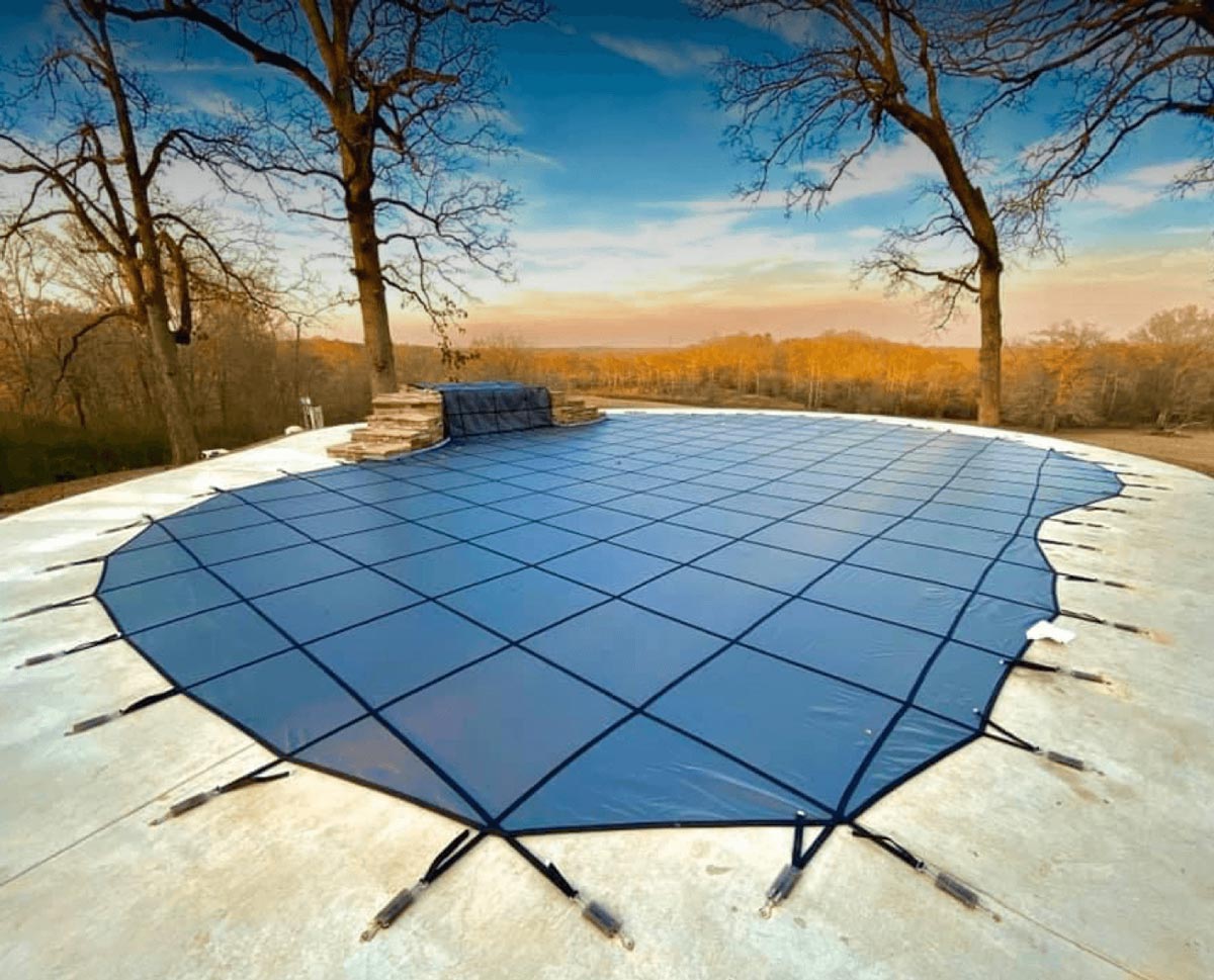 SOLAR POOL COVERS  Buy and benefit from pool Solar covers with