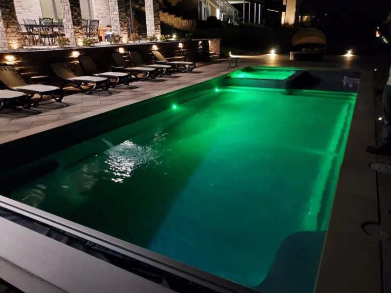 astoria pool latham