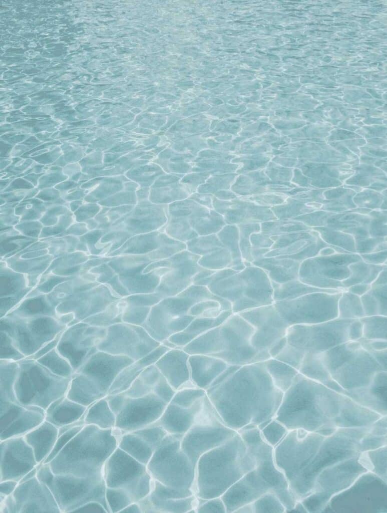 FG_Thumb_0011_Classic_Whisper_White