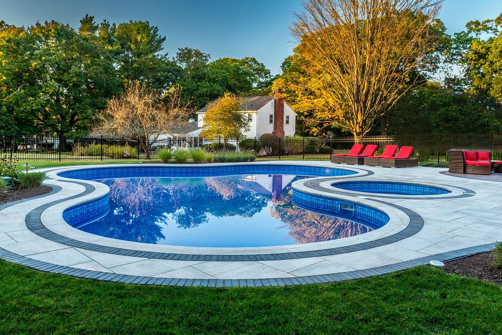 Latham Vinyl Liner Pools Lagoon | OXFORD / ELECTRIC AQUARIUS inground pool