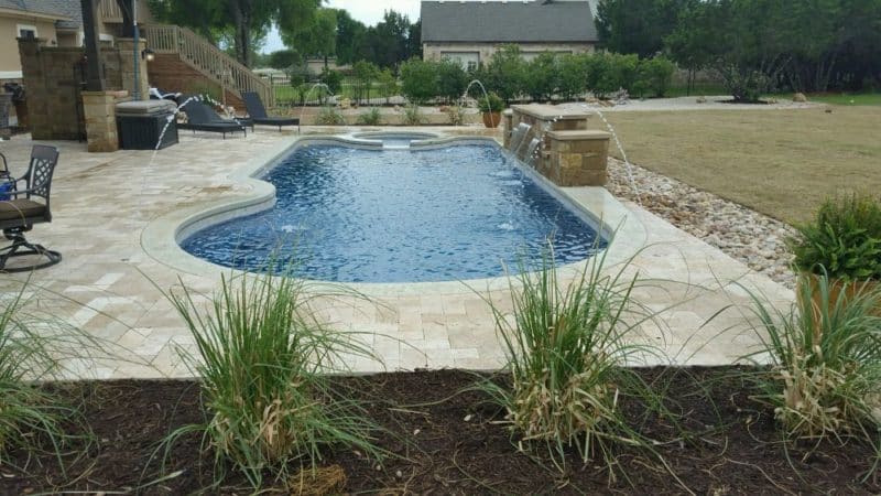 Vinyl Liner & Fiberglass Pools in Texas | Latham Pool