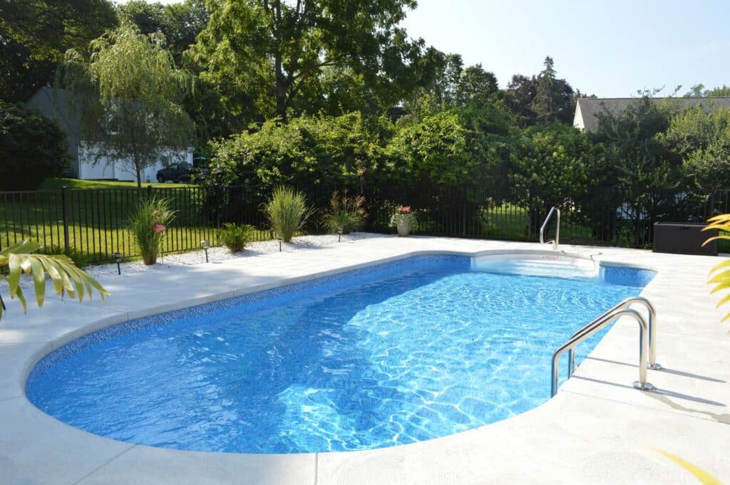 inground vinyl liner pool