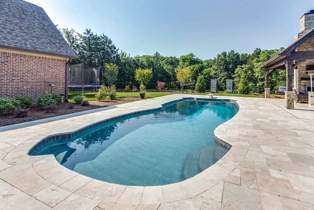 Choose Tile For Your Fiberglass Pool, How To Remove Tile From Fiberglass Pool