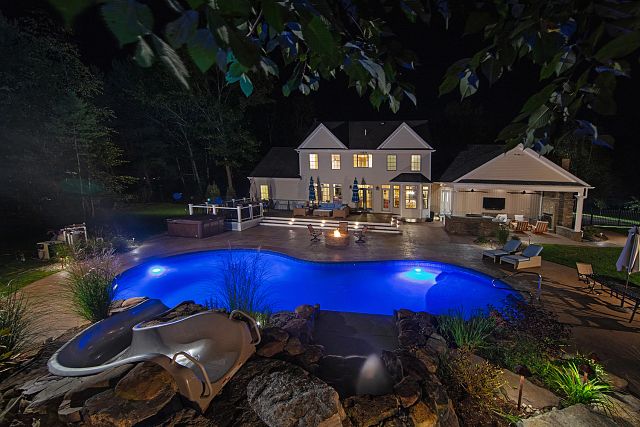 Vinyl Liner Pool | Mountain Pond in Oxford / Electric Aquarius by Concord Pools and Spas (NY)